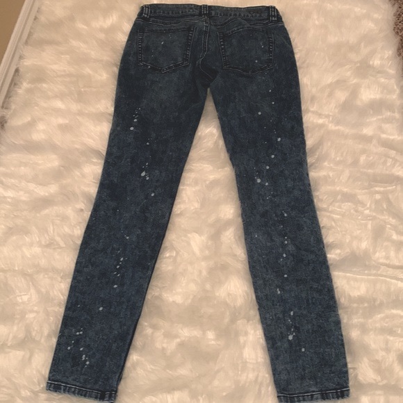CABI Constellation Paint Splatter Stretch Skinny Jeans - Size 2 - Picture 5 of 5